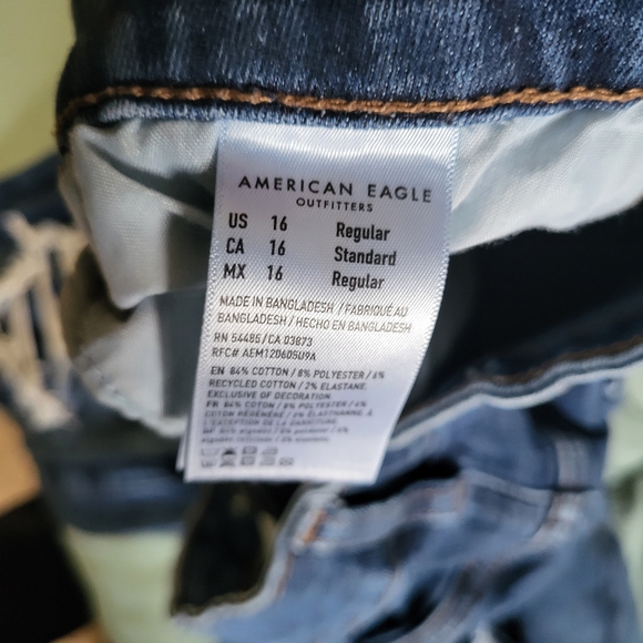 American Eagle Outfitters Ripped Dark Blue Skinny Jeans - Picture 3 of 4